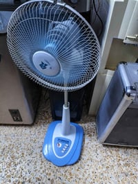 مروحية • للبيع