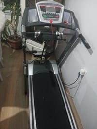 اخواني.. جهاز جري. رياضي. للبيع نظيف جدا وأصلي 07819920490