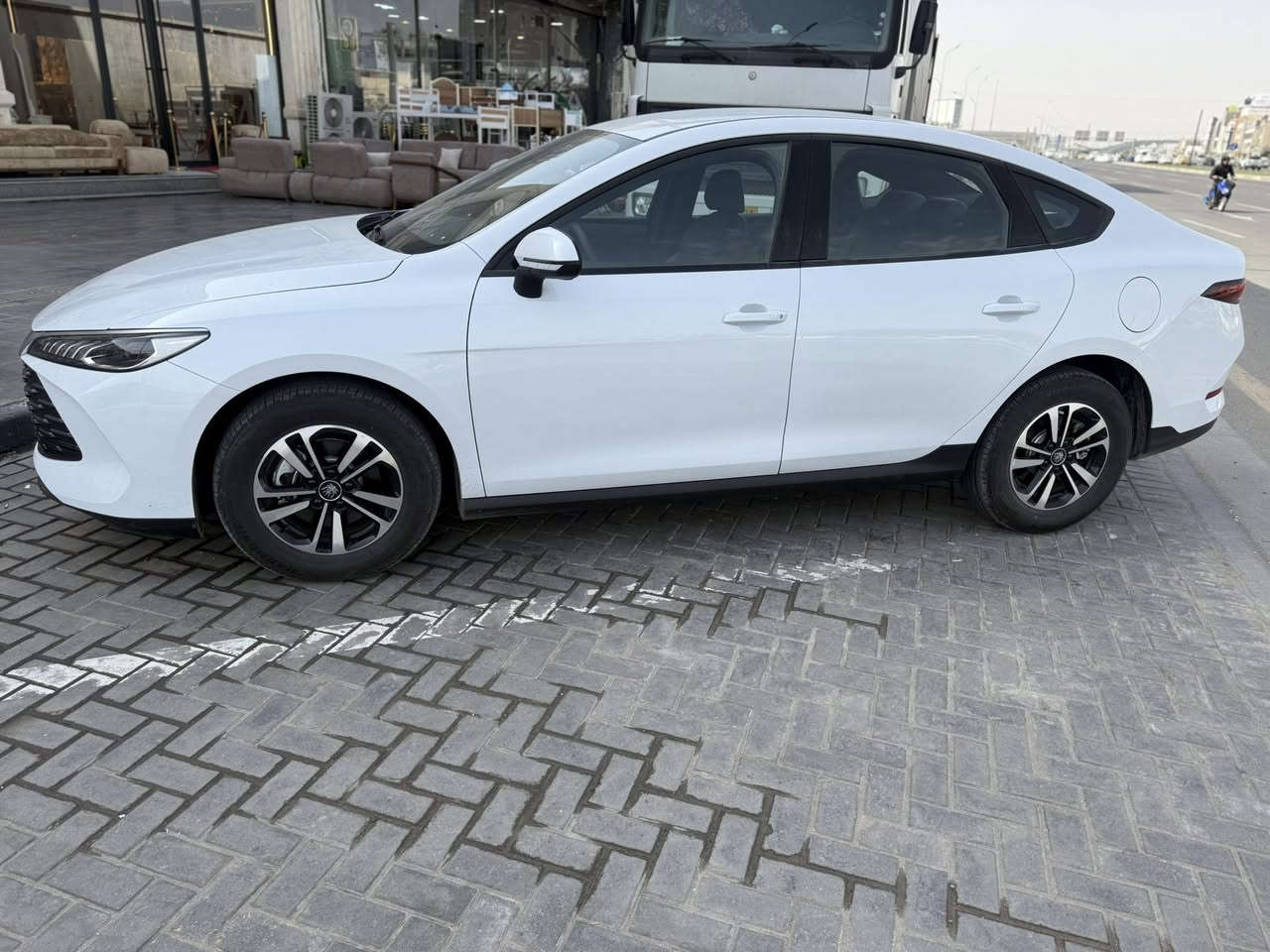 بي واي دي 2025 كن بلاص بصرة تحويل 

السعر 125$ بيها مجال بسيط

ماشية 2000 فقط 

*********** بصرة گازينو لبنان
