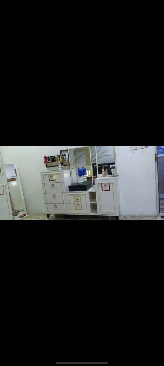 اسلام عليكم غرفه 10 قطع السعر 700 بيهه مجال بسيط مكان بغداد للمعالف اي ستفسار عل خاص


**إذا كنت صاحب هذا الإعلان وتريد حذفه لأي سبب، رجاءا أرسل رسالة إلى الدعم الفني**