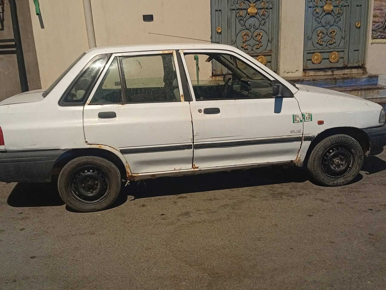 السلام عليكم سيارة البيع سايبا ترهم تسقيط أو تعمير كير محرك حدادية تبريد جدد ابيع شوف العين السنوية مجددة 2027 السعر 18بيها مجال العنوان البصرة حي الحسين اتصال *********** البصرة, العراق
