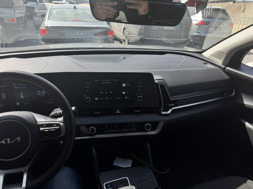 كيا سبورتج موديل 2024 رقم اربيل ماشيه 35الف ميل الحادث ربع البنيد بدون ايرباك وبدون دواخل حته الراديتر بلادي  واكو شخط مال دراجه اباب الخلفي عكس السايق الصبغ ممتضرر بس اثر الشخط وعايفه ممسوي يشتغلو pdr بسعر بسيط 

سعرها 180مكانها بغداد 
***********
