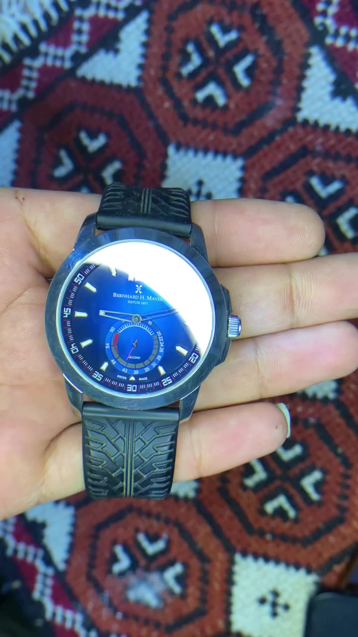 برنارد اتش. ماير سويسري اصلي
ساعة يد رجالية برنارد اتش. ماير دريفت ستانلس ستيل زرقاء

       قطر ساعة  44 مم

نوع الحركة كوارتز
مادةستانلس ستيل
مقاس السوار
20.50 سم
سنة الإنتاج
 2019سير وقفل اصلي 
بدون مرفقات   
سعر 110 الاف يتوفر توصيل


**إذا كنت صاحب هذا الإعلان وتريد حذفه لأي سبب، رجاءا أرسل رسالة إلى الدعم الفني**