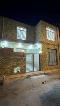 بداية السدة دور النفط • ١٠٠م • طابق ونص