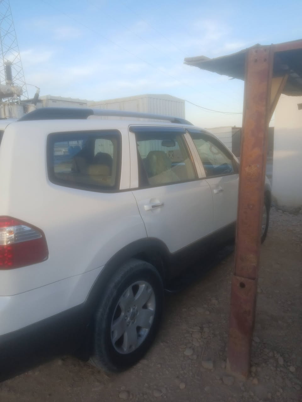 كيا موهافي ٢٠١٣ رقم بغداد انكليزي فول مواصفات للاخير ب اسمي السيارة السعر ب١٣٠ مكانها ***********.   *********** ديالى بلدروز
