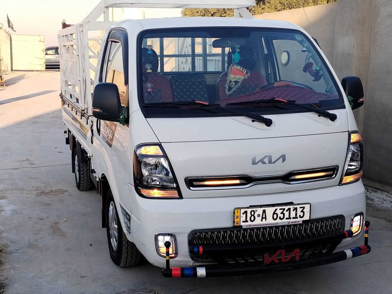 سلام عليكم من رخصت مدير الكروب سياره كيه حمل موديل 2023 رقم بابل تحويل ثاني يوم ماشيه ٧٤ الف حقيقي جديده معنه الكلام تبريد تاير جديد مكفوله كفاله عامه العنوان بابل جبله /***********
