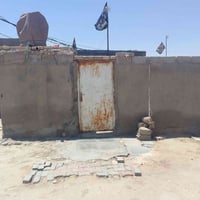 الدار للبيع • سبع نيسان • ٢٠٠م