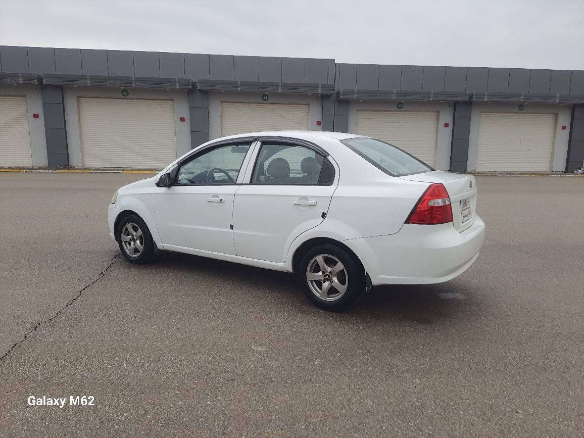 ئەڤیۆ ئۆتۆ ماتیك 2008مەکینە گەورە ناوزەرد جامو ئاوێنە کارەبا تەبرید ساردوگەرم بەشەرتی گێڕو مەکینە 4بۆ5پارچەی پەمپە لەسەر ساخی من بەحیزام ئەی فرۆشم تایەی تازە بێ تەقەوڕەقە هیچ مەسرەفی تیانیە  ماڵی دۆستە 64$ *********** لەسلێمانیم السليمانية, العراق
