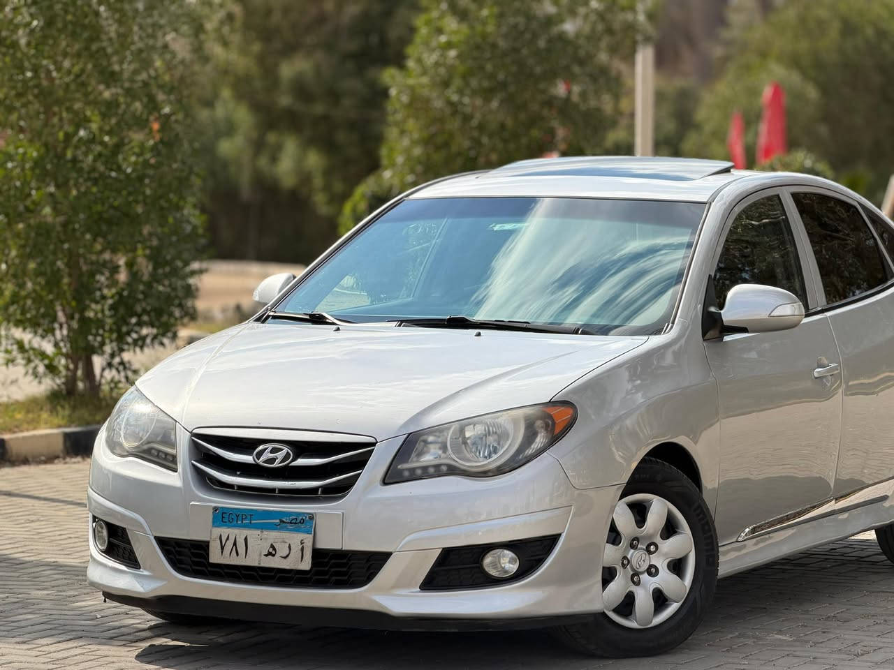 النترا HD
2017

عداد١٤٠ الف 

صيانات منتظمة 

مرمات في جنبين 

رخصة سنة 

للتواصل 01144791106


**إذا كنت صاحب هذا الإعلان وتريد حذفه لأي سبب، رجاءا أرسل رسالة إلى الدعم الفني**