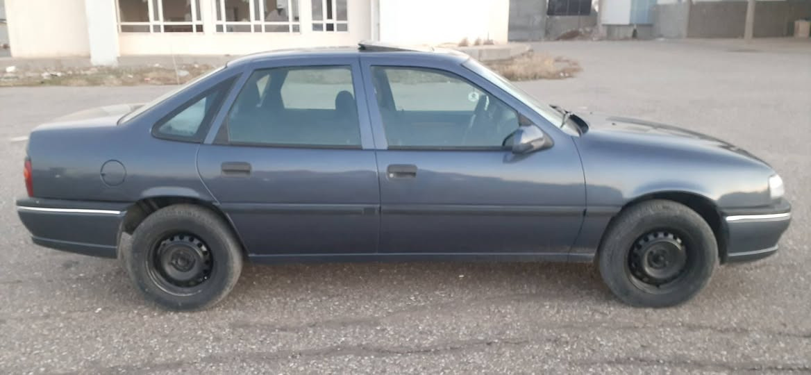 ئؤبل 95رةنك نفتي زؤرجوانة كيرومةكينةي بةشةرت تاقم بيش ودواي تازة داكيراوة تايةي تازةيةسقف سلايت سةيارةكة زؤرجوانة شاشةوكاميرةي بؤبةستراوة مةسروفي هيج تيانية دةعموليدراوي نية بةشةرت بؤجواني كلير عام كراوة سعر46وةرةقةو مةعامةلة   زمارةي موبايل
***********
*********** السليمانية, العراق
