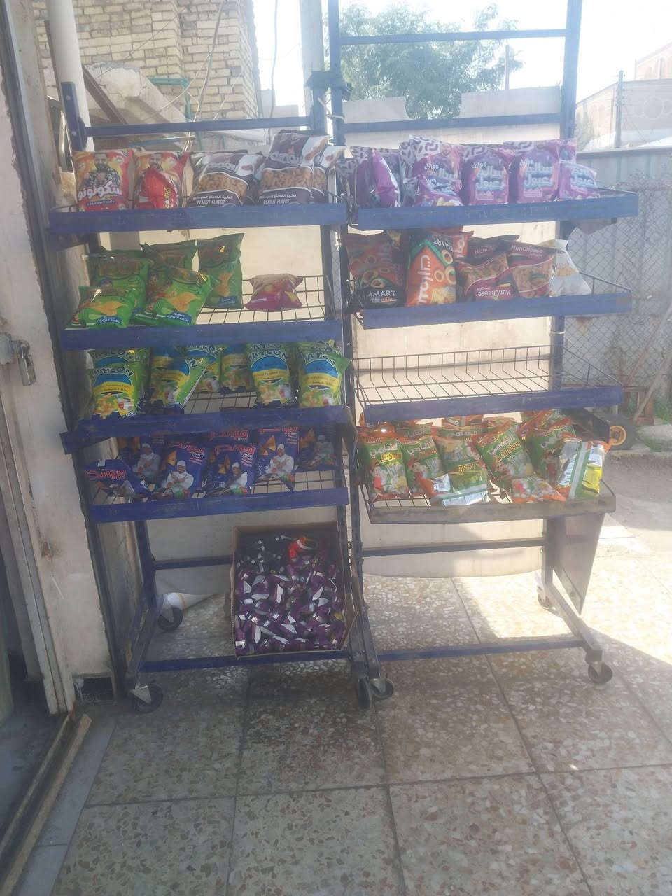 اسواق للبيع مكان حي العامل قرب مجمع الوركاء الطبي للاستفسار ***********
