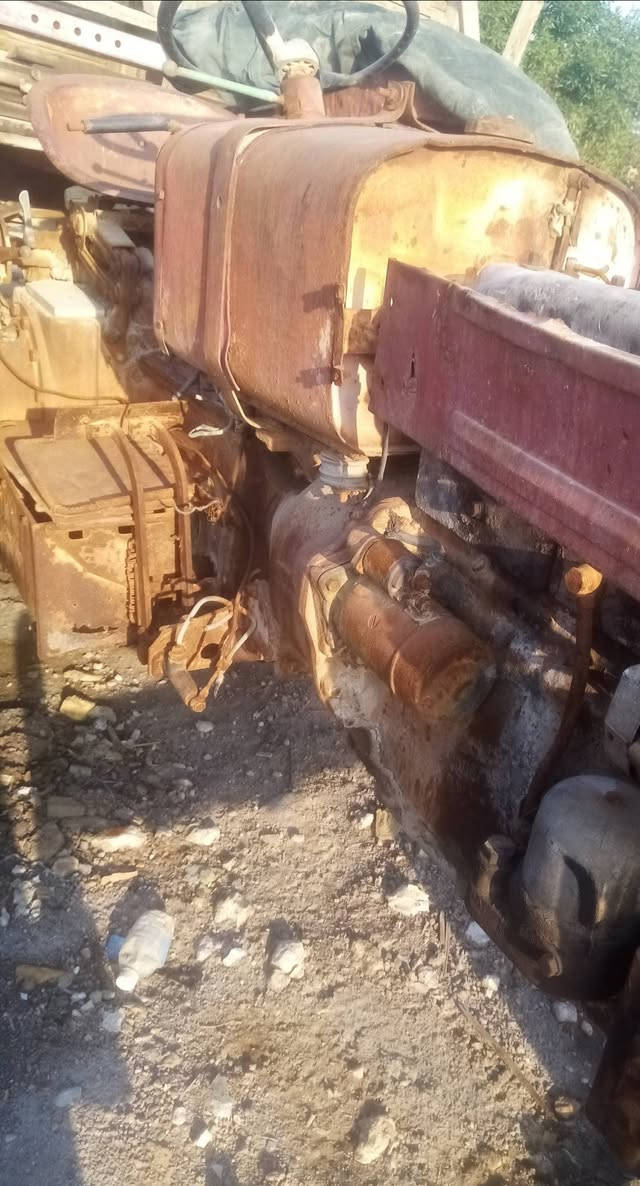 لبيع عنتر بي متروك معا معداته فدان ديجر عرباين2
مقطوره 
العنوان ناصريه مركز 
*********** فقط واتساب
