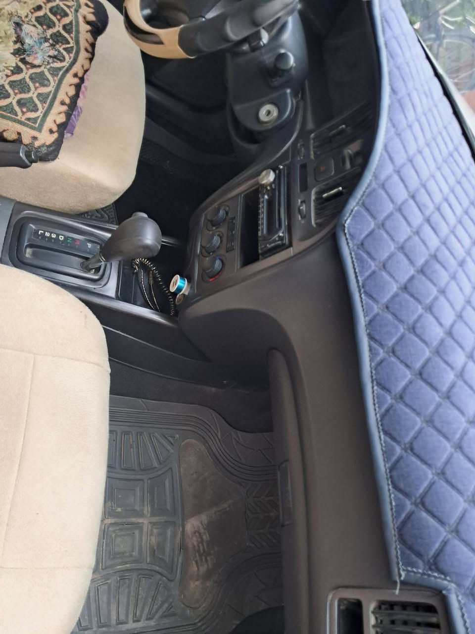 النترا ٢٠٠٦ رقم بغداد دولي بسمي مكينه ٢٠٠٠ تبريد تدفئه صدر تخم تاير ضرر جاملغ خلفي مكان بعقوبه *********** سعره ٧٥ ورقه
