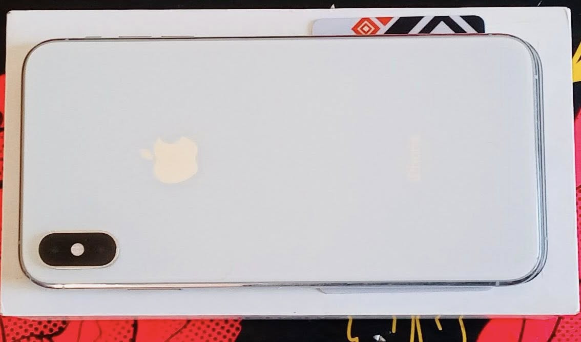 سلام عليكم ايفون اكس ماكس للبيع والمراوس
جهاز مستبدل بطاريه فقط فيس ايدي شغال ذاكره ٢٥٦. عنوان دوانيه ***********
