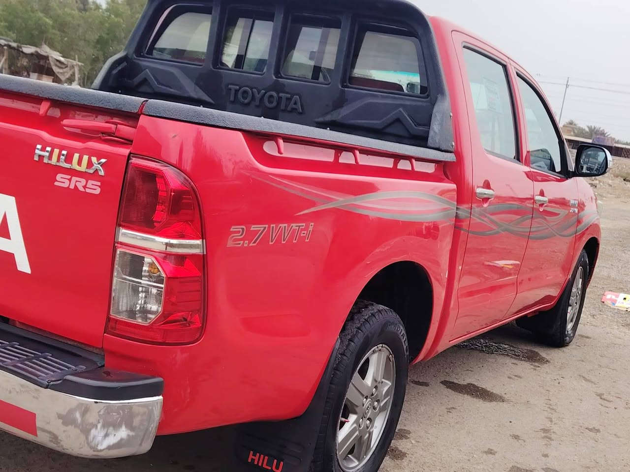 السلام عليكم بيكم فلاونزة 2015 مكفوله كفاله عامة محرك ما مفتوح رقم واسط بسمي جاهزة من كلشي سنوية جديده مكان السيارة ذي قار الرفاعي للاستفسار الاتصال *********** او ***********
