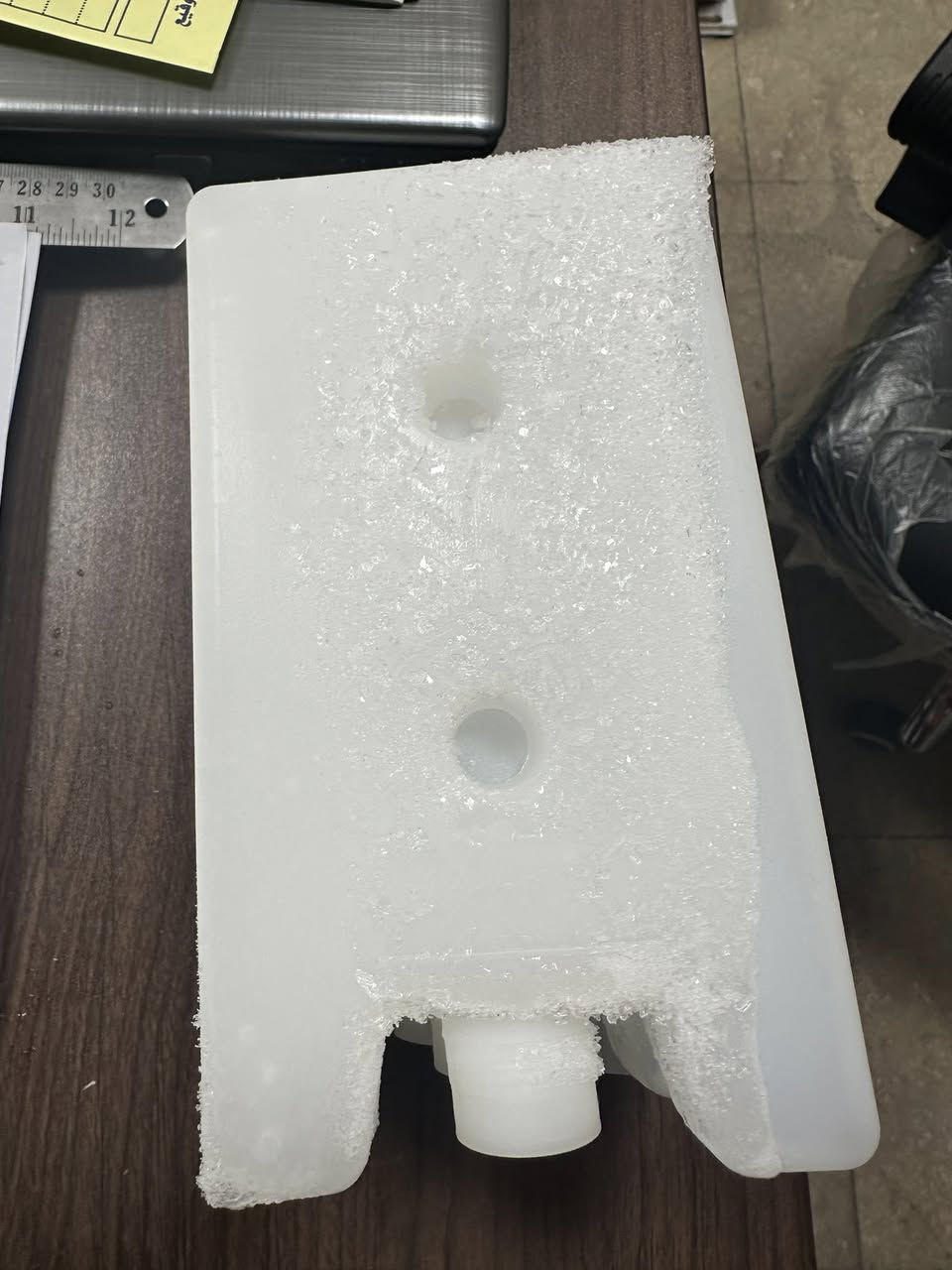 يتوفر لدينا آيس بأك جل لحفظ العينات المختبرية ومصول اللقاح وبلازما الدم وحقن الانسولين وبسعر مناسب جدا 
***********
