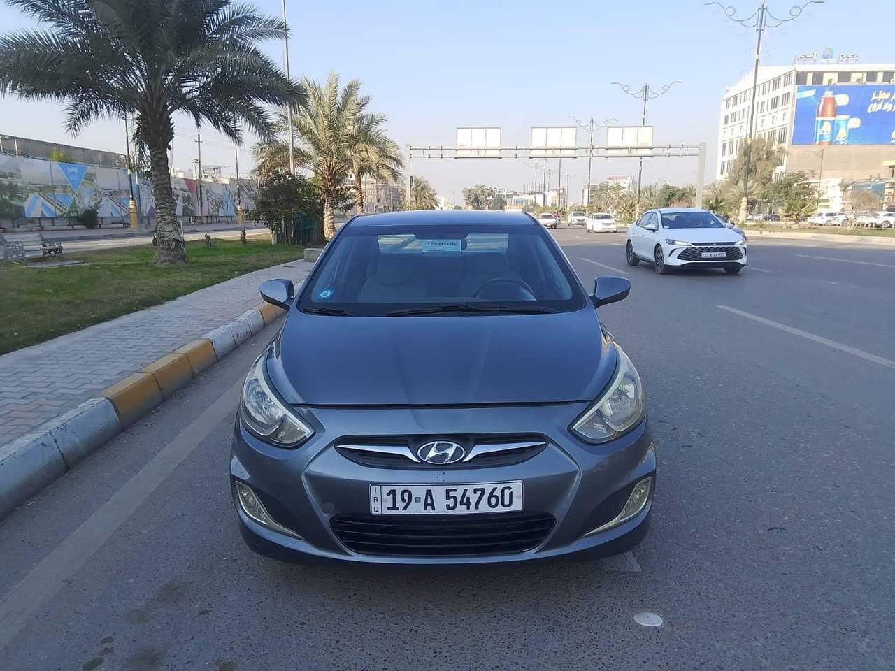 سلام عليكم سياره اكسنت موديل 2017 وارد امريكي سياره 3 قطع بيه كير ومكينه وحداديه كفاله مكينه 1600 السعر 97 العنوان كربلاء ‏‪***********‬‏
