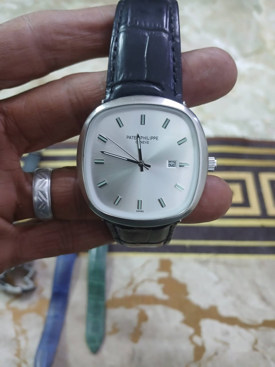 مجموعة ساعات للبيع جمله ومفرد ***********
