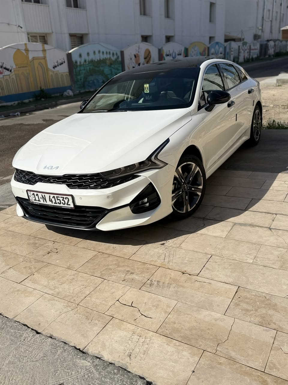 للبيع كي فايف K5 موديل 2023 
‎فول 1/1 ضمان الدوليه  بأسمي  فتحة سقف بانوراما
‏‎خليجي الشركة الدولية ماشيه (24500)
‏‎ 
‏‎محرك 2.0 الفين دوش المرغوب 
‏‎المواصفات
‏‎
‏‎دخول ذكي بصمة + تشغيل عن بعد
‏‎شاشة اصلية + كاميرا دواره
ابل كار بلي أندرويد 
‏‎حساسات امامي خلفي

مصابيح هيلوجين ثلجي 
‏‎المصابيح الامامية زنون +LED
‏‎المصابيح الخلفية LED
‏‎اضائه

‏‎مقاعد مخمل  + كهرباء 
‏‎سايد بريك كهرباء
‏‎مثبت سرعة
‏‎فول تحكم ستيرن
‏‎5 وضعيات قيادة SMART-ECO-COMFORT-SPORT-COSTOM
‏‎مري كهرباء شفط 
بصمة عدد 2 
‎تبريد قطعتين
ملاحضه رصعه خفيفه بل جاملف الامامي   والبنيد بي قطعه صغيره اثر طابوكه سويها بل جهاز pdr والباقي كله مكفول من البارد والصبغ والتبديل 

مكان السياره بغداد السيديه 
 للاستفسار على ***********
السعر 225 وبيها مجال بسيط
