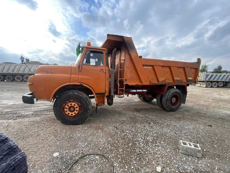 السلام عليكم مان للبيع رقم بغداد محرك كير اكسن تايرات جدد قماره نضيف +تبريد جديد  هاذه رقمي ***********
