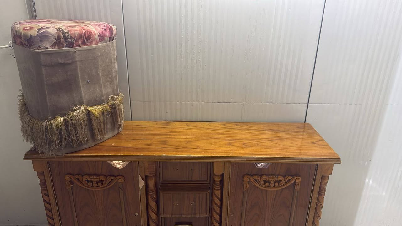 السلام عليكم غرفه صاج تصميم تركي للبيع


**إذا كنت صاحب هذا الإعلان وتريد حذفه لأي سبب، رجاءا أرسل رسالة إلى الدعم الفني**