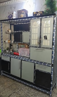 كاونتر • مستعمل • متر٢