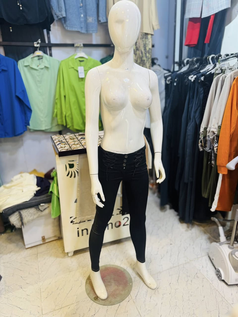 ا ملكانه للبيع الاصلي
للاستفسار اكثر 
الاتصال على الرقم 
*********** 
عدد 3 
يوجود توصيل
