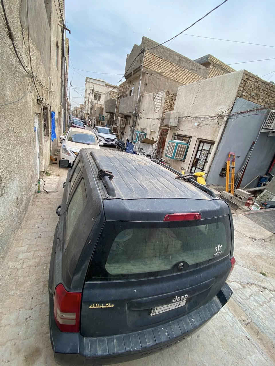السلام عليكم
جيب باتريوت 2008 للبيع مال تعمير  السيارة يحتاجلها صبغ وصدرها منتهي وترتيبات صوندة مال تبريد راديتر بي نضوح قاعدة فيول بامب اعتذر عن المراوس بيع فقط 
السعر ٤٥ ورقة وبيها مجال بسيط 
السيارة باسمي رقم بغداد الماني سنوية وهزة ٢٠٢٧ 
للتواصل على الخاص بالماسنجر لا يوجد رقم هاتف 
مكاني بغداد قرب ساحة اللقاء


**إذا كنت صاحب هذا الإعلان وتريد حذفه لأي سبب، رجاءا أرسل رسالة إلى الدعم الفني**