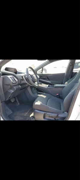 للبيع سوبارو كهرباء بالكامل غراض تيوتا
سلام عليكم
سوبارو سولتيرا ٢٠٢٣ كهرباء بالكامل
شبيها التيوتا BZ4X يعني غراضها تيوتا عام
بطارية ٧١ كيلو واط
تمشي بالشحنة ٥٠٠
دبل ماطور فور ويل
حادث جاملغ ايمن
بدون ايرباك
ماشية ٥٨ الف
سيارة جديدة جدا
مواصفات تبريد مائي
تدفئة كشنات
عداد شاشة دجتل
دخول ذكي
حساسات دعامية امامي وخلفي
نظام نقاط عمياء
رادارات محيطية
لايتات ذكية ٤ عدسات
جام اوتو اربعتهن
نظام صوتي جميل جدا
٤ منافذ شحن نوع تايب سي
السيارة ياباني اصلي مواصفات امريكية
سيارة جاهزة ومابيها نقص عدا بطانة جاملغ الحادث
معروفة شركة سوبارو بخط انتاج تيوتا فئة السبورت
مكان السيارة بغداد حي البتول
السعر ١٧٢
***********
اتصال او واتساب
