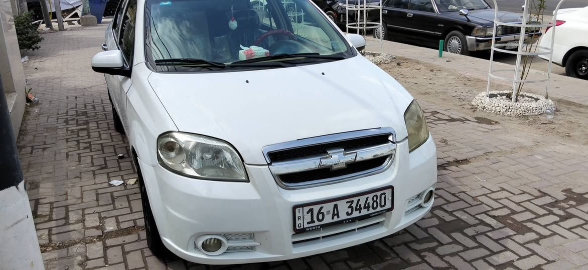 سلام عليكم سياره للبيع افيو موديل 11 خليجي مفتوح مكينة 1400رقم انكليزي السنويه ال27 مكفوله من محرك وكير وتبريد وحداديه كهربائيات فقط جاملغ مفتوح وبيه باردات عنوان السياره كوفه شارع المعمل الاستفسار الاتصال عالرقم***********
اوعالماسنجرالسعر
