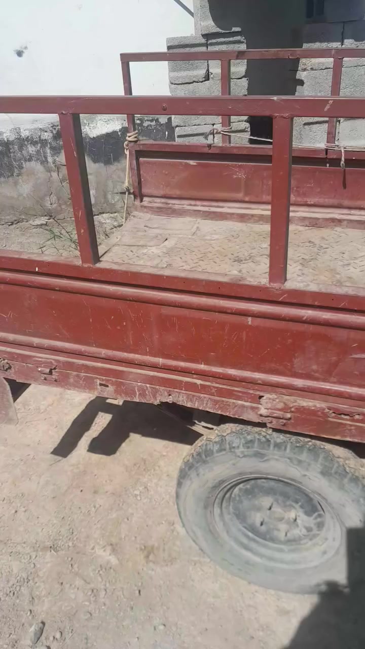 السلام عليكم 
ستوتات عدد اثنين ابيع كوم حديد تعبانات بس المحركات مكفولات ابيع هل موجود السعر اثنينهن اب600وبيهن مجال رجاءا مو شراي اعبر المنشور كلشي موجود بل سوك ملاحظة ابيع كوم حديد لحد ايكول اشبيهن ***********اتصل او وتساب
