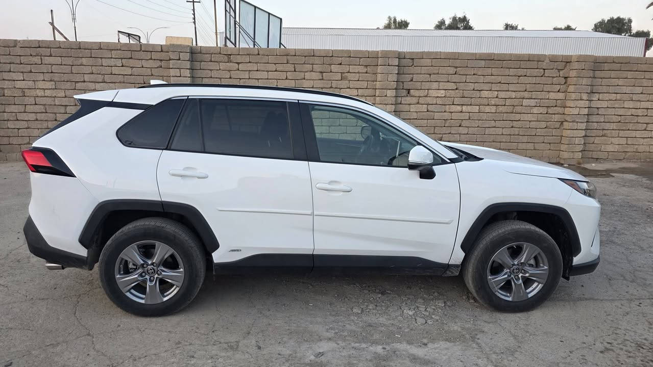 بسم الله الرحمن الرحيم 
راف فور هايبرد 2024 LE
2024 Toyota RAV4, Hybrid LE
صور الضرر بالمنشور جيك وخابرني 
رقم الشاصي2T3MWRFV7RW231414
دخول جديد 
محرك 2.5 هايبرد
السياره بدون صبغ 
تعديل بارد فقط 
ماشيه 11900ميل 
العنوان /صلاح الدين/ الشرقاط/ اجميلة
للاستفسار عن السعر الاتصال 
☎️***********
☎️***********
