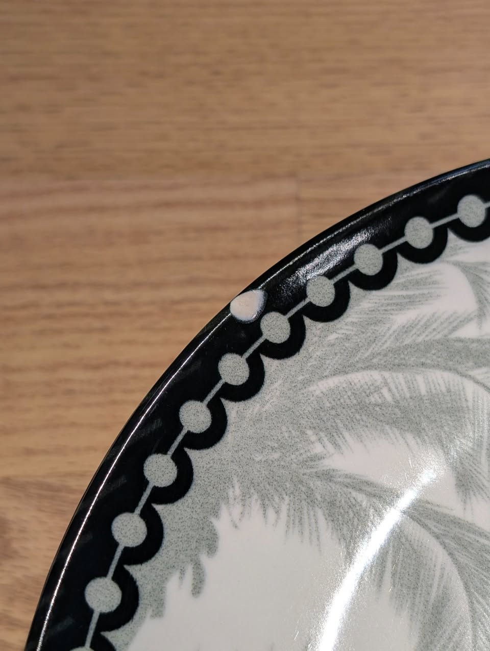 Set of 21 plates and bols. Very good condition, almost new. Just 2 large plates got a little scratch (see pictures). Total for 25.000 IQD. In Erbil. أربيل, العراق


**إذا كنت صاحب هذا الإعلان وتريد حذفه لأي سبب، رجاءا أرسل رسالة إلى الدعم الفني**