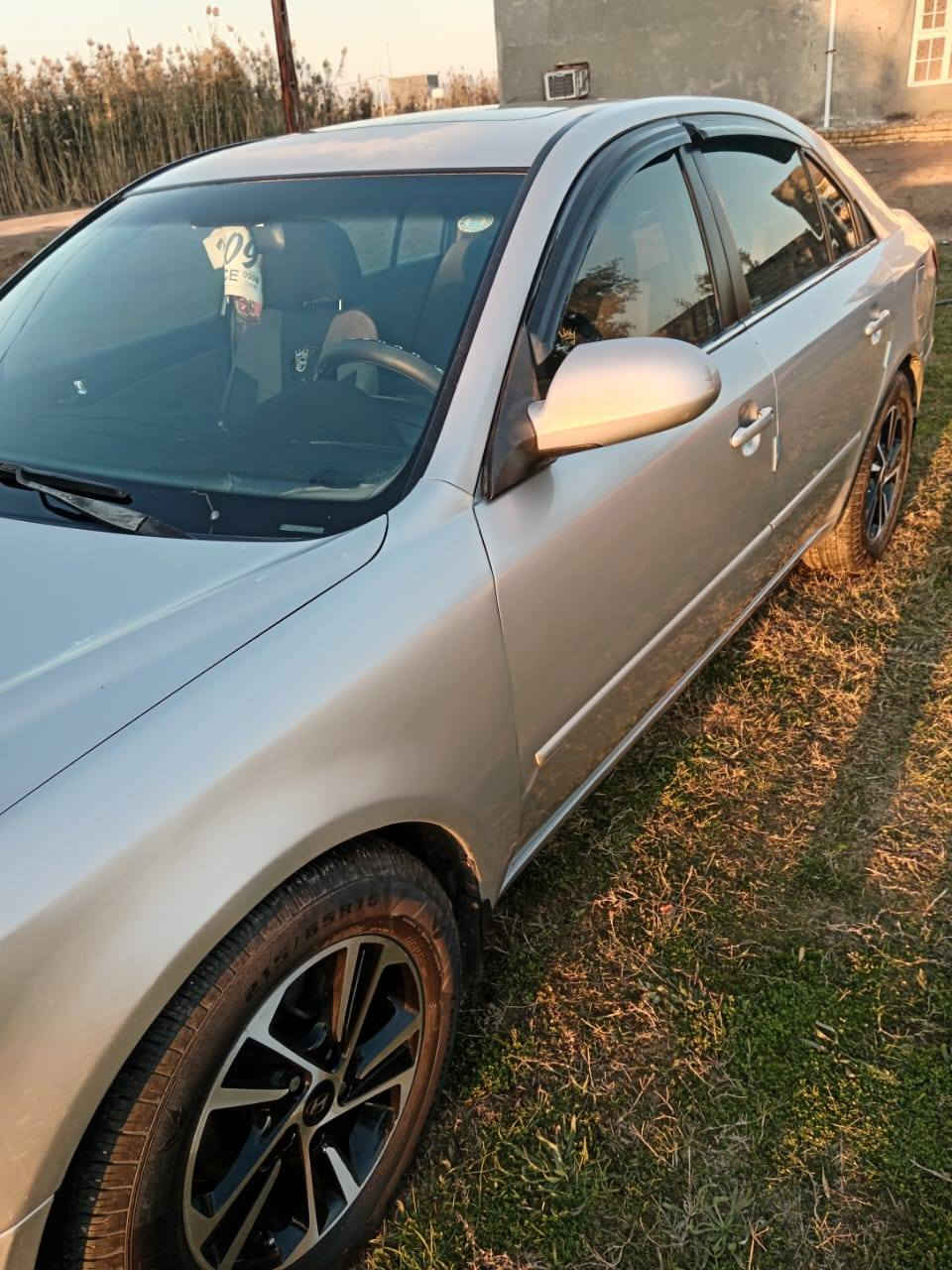 من رخصت الأدمن
سوناتا للبيع أو مرواس موديل ٩ لون سلفري سياره جديده اتخبل وارد أمريكي محرك ٢٠٤٠٠  دوش سنويه لل ٢٩ صدر جديد تخم تاير جديد رقم دولي سياره كاعده وغرف جديده تحويل مباشر مكانها واسط الشحيميه
سياره بيه ٣ قطع بدون دواخل فقط صبغ بدون معجون جاملغ امامي وباب السايق والبنيد مبدل ابلادي بنيد بدون صبغ ع البلادي بس جاملغ وباب السايق مصبوغ  سياره مال جناي سعر ١١٦ وبيه مجال  ***********
