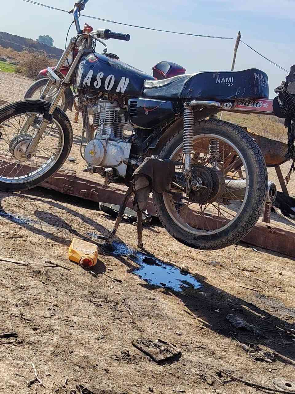 دراجه للبيع ايرانيه موديل 2020اوراق اصولي جاهزه من كلشي مكان ذي قار قلعه سكر *********** السعر 450وبيها مجال
