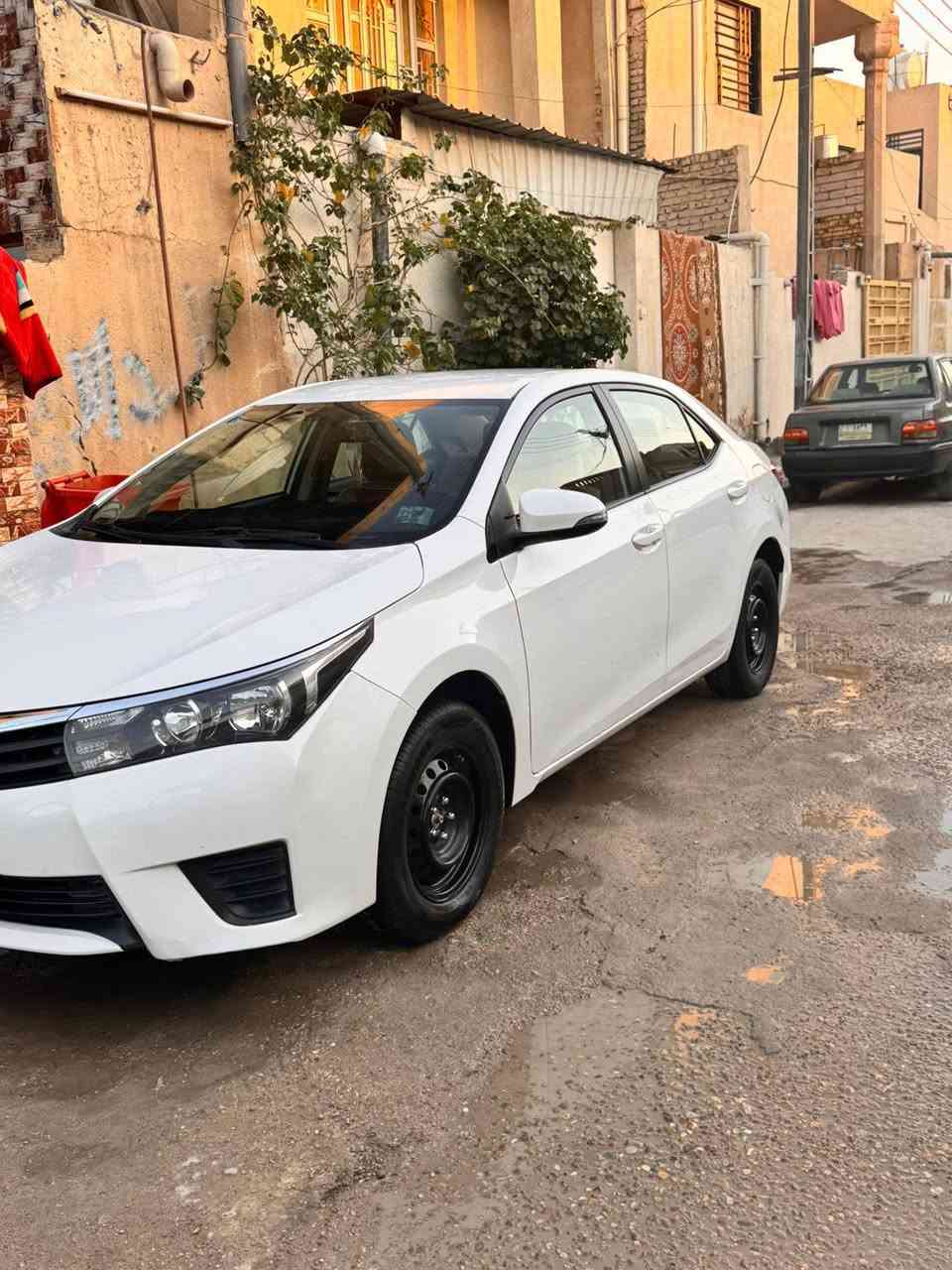 كورلا 2015
شركة العامة
مكفولة كفالة عامة تخم تاير حدادية 
ماشية 82
رقم بغداد انكليزي بأسمي 
لباقي التفاصيل الاتصال على الرقم
***********
