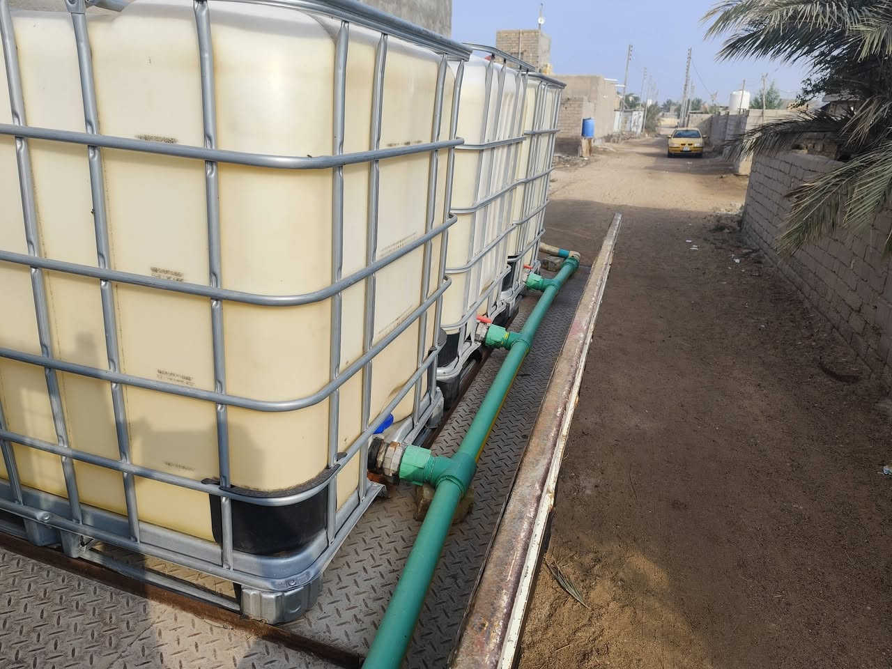 السلام عليكم كنتر تيوته مكينه بيها خيط بخار تايرات 80بلميه نضافتهن مكان السياره البصره القرنه الثغر السعر (25)وبيها مجال 
***********
‏‪0771 491 9327‬‏
