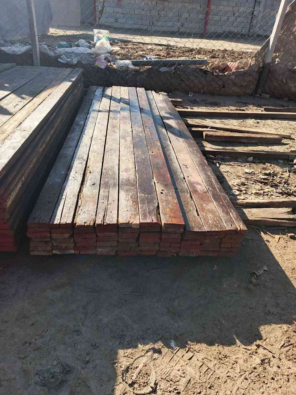 لوح 3متر للبيع مكاني حلة للاستفسار ***********
