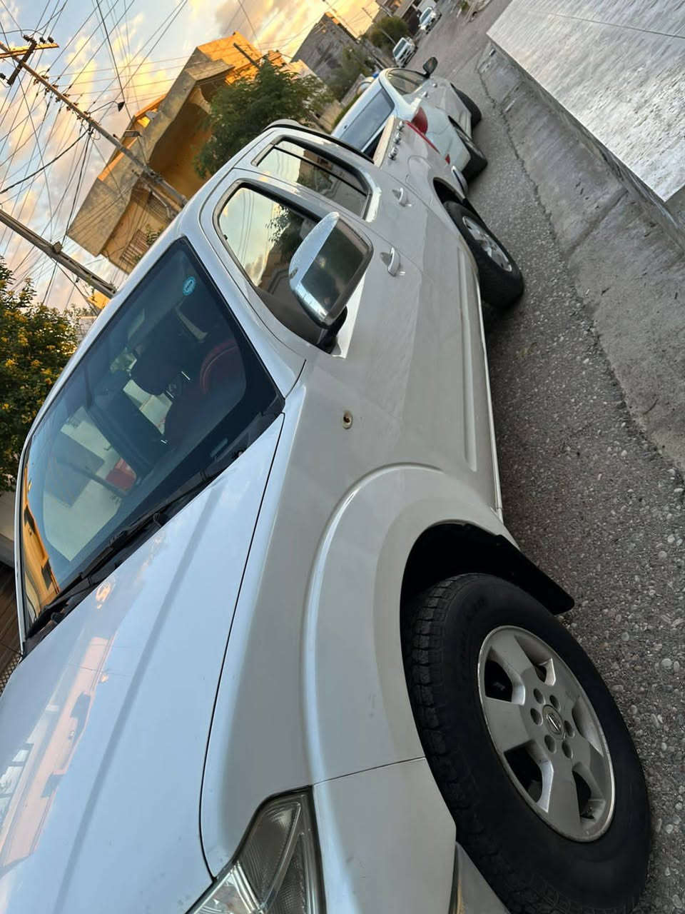 نيفاره ٢٠١٢ كاز رقم سليمانيه جديد مكفوله من الصبغ
الاتصال على الرقم
 ***********
مكان كركوك 

سعر ١١٠
