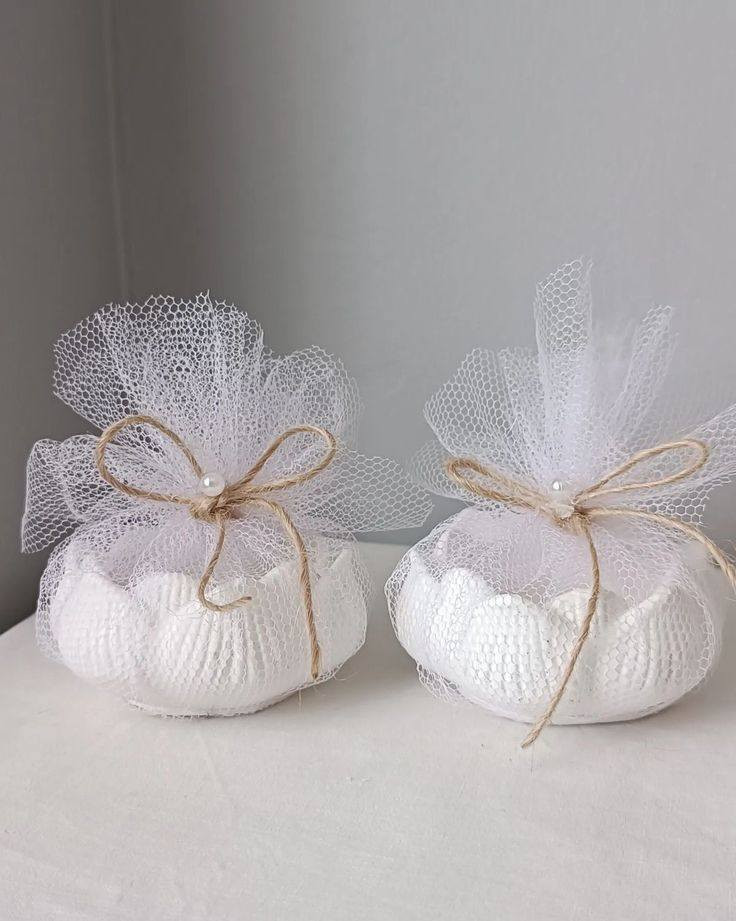 توزيعات عيد المعلم  كل تصاميم جاهز 
اكو توزيعات شموع و حجر و صابون وريزن و زجاج حسب طلب


**إذا كنت صاحب هذا الإعلان وتريد حذفه لأي سبب، رجاءا أرسل رسالة إلى الدعم الفني**