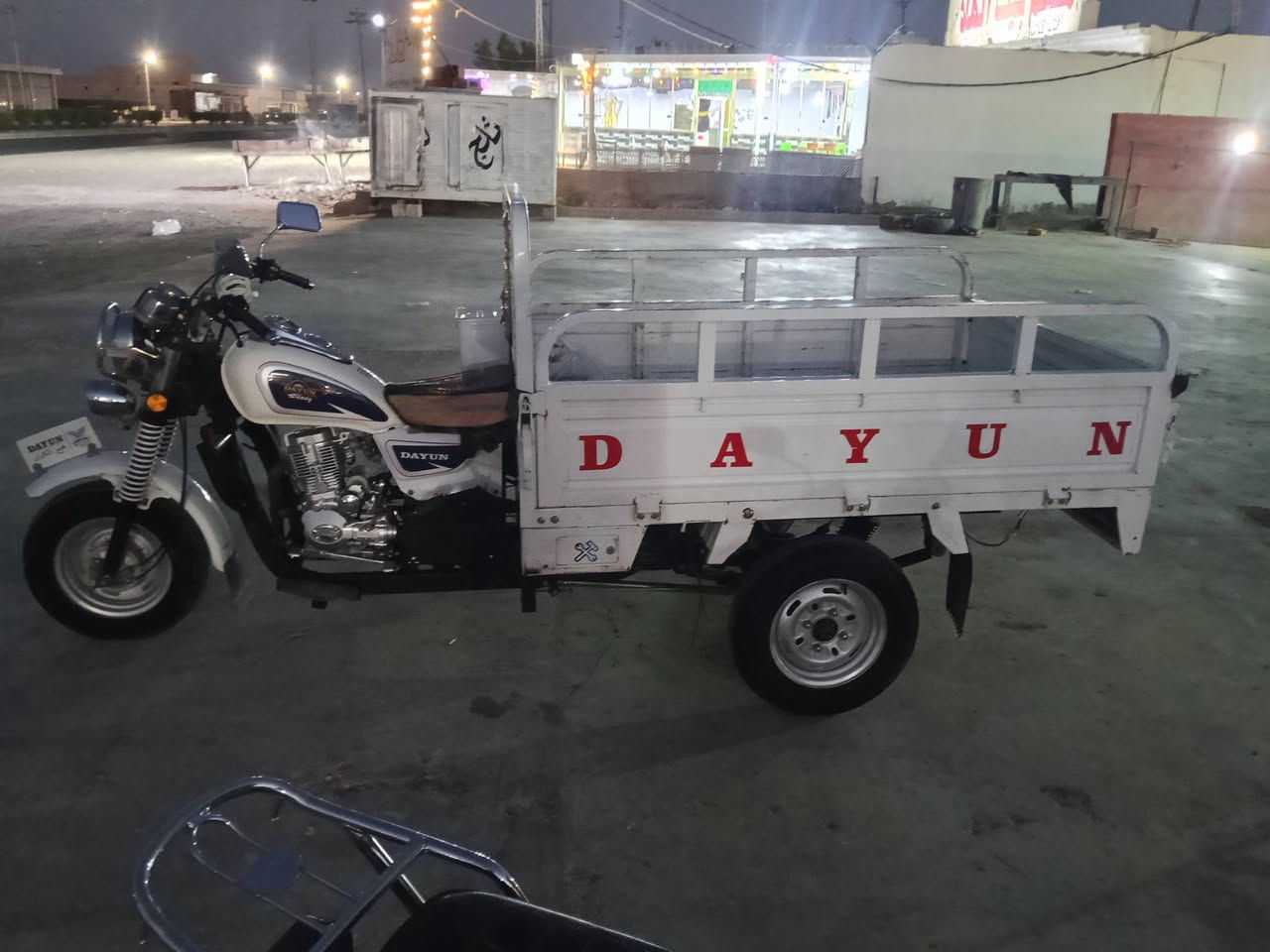 ستوته دايوان 24 للبيع
ماشيه 3000
مكفوله كفاله عامه 
السعر مليونين و200 وبيه مجال 
👈 ***********

