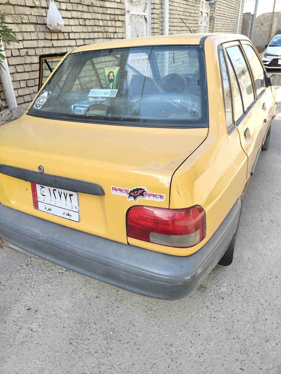 السلام عليكم سايبا 12 سياره شواصي  كله بلاد لا معمرات ولا خياسات كير مكينه مكفولات مابيه صبغ بس تعديلات او طخات او نقوصات بسيطه كلش صدر امامي دبلات جددد السعر 27 او بيه مجال شي بسيط تحويل موجود مصفره ***********
