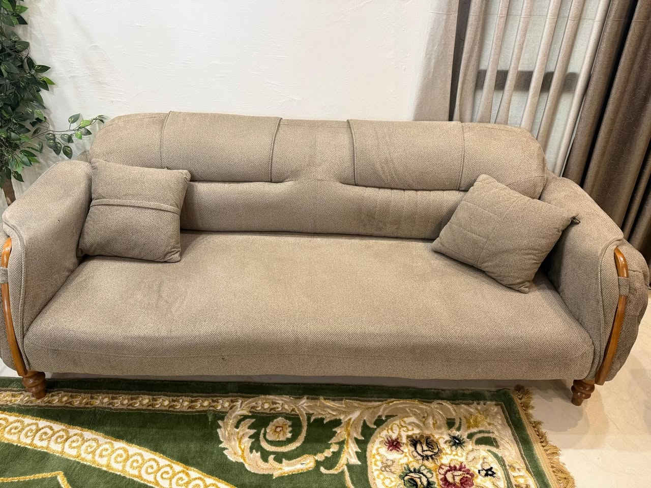 تخم للبيع 550 الاستفسار على الرقم ***********
