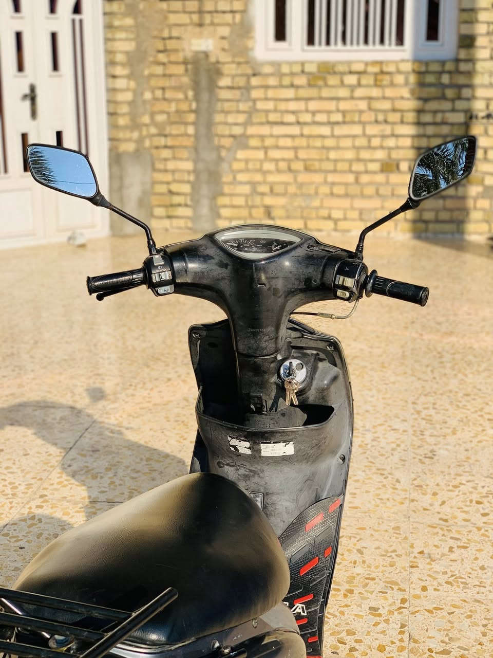 السلام عليكم ماكس عدله بلادي مكفوله كفاله شوفت عينكم دراجه خير من الله صار 3اشهر طالعه من رمبه ربع مذب عليهه سعر 750وبيهه مجال قليل اني مكلف بنشر مستعجل الوالد عليهه المكان واسط النعمانية ***********
