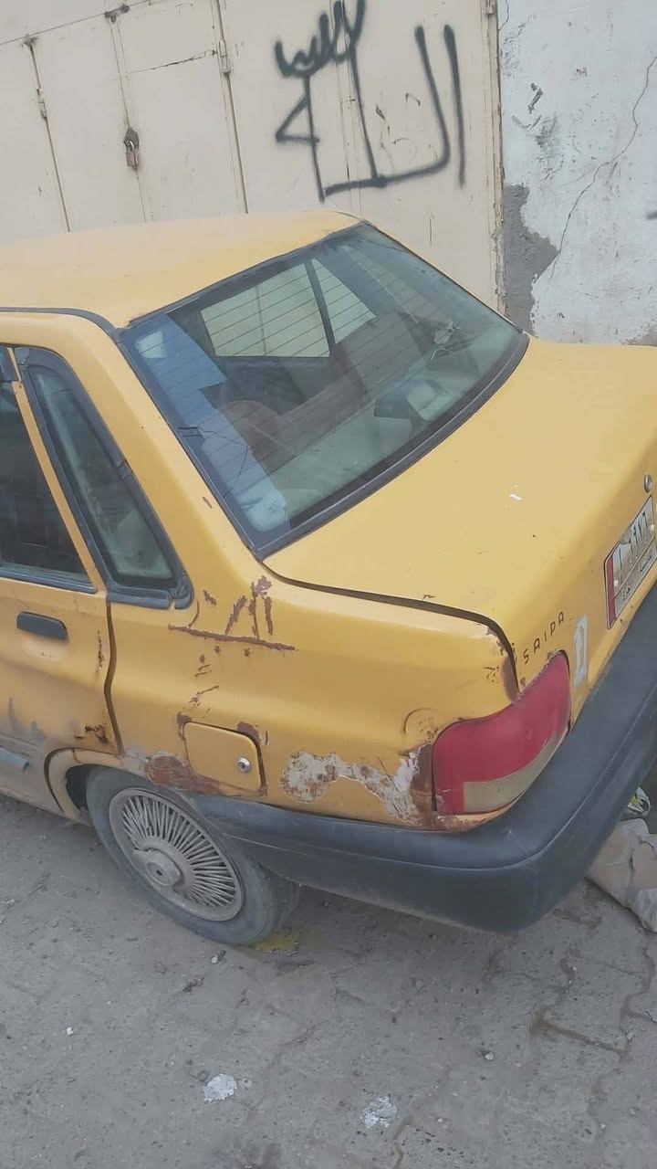 السلام عليكم سياره  سايبه للبيع موديل 2013  سنويه ضايعه وساقطه  بل 2023كتابه موجود  كامل غرامه ما عليه هيئه على المشتري رقم قادسيه الماني  سعر 11 ورقه رقم راعيه ***********
