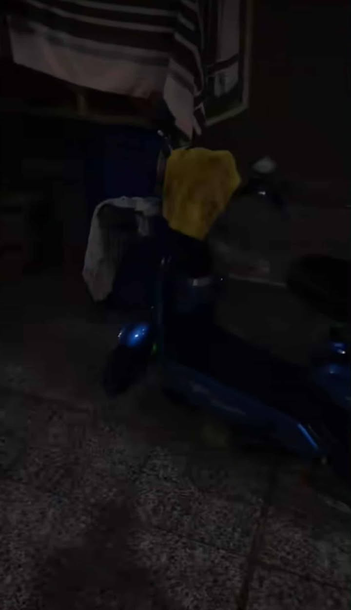 سلام عليكم الدراجة البيع الدراجة نضيفه حيل مامفتوح بية برغي ماصالة هوي من اشتريدة ويا شاحنة الأصلي مالتة الو مراوس بايسكل بيدي 
المكان بابل المسيب الرقم ***********
