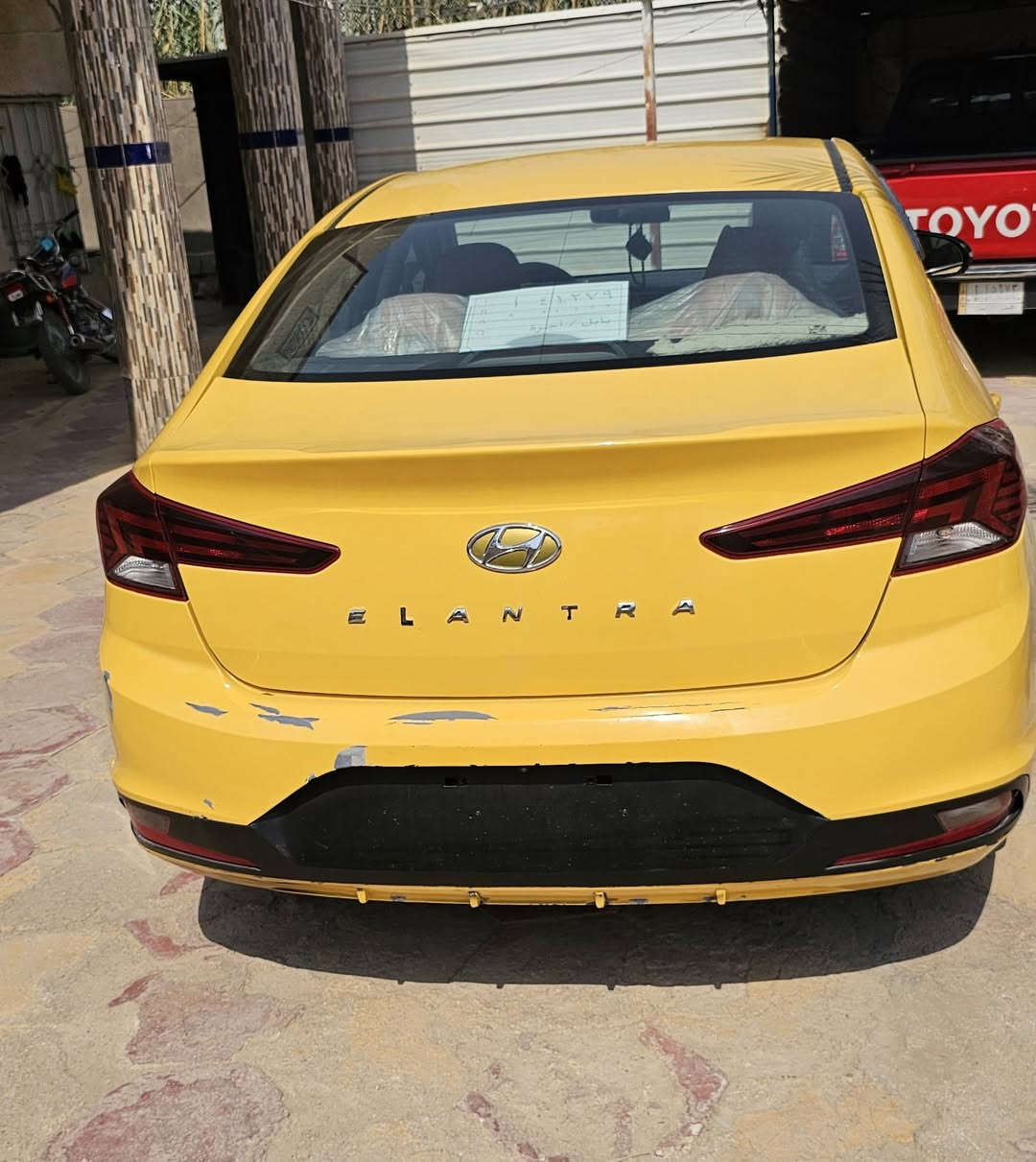 السلام عليكم 
سياره النترا خليجي موديل ٢٠١٩ 
مكينه ١٦٠٠ كير اي تي كله شرط
 رقم بابل بسمي سياره خير من الله
 دحجات جدا بصيطه 
السعر ١٤٢ وبيها مجال بصيط 
حك الجيه مراوس حسب القناعه 
اخوان رجاءا الموشراي لايعامل 
مكان السياره السماوه ب الرميثه 
رقم الهاتف ***********
