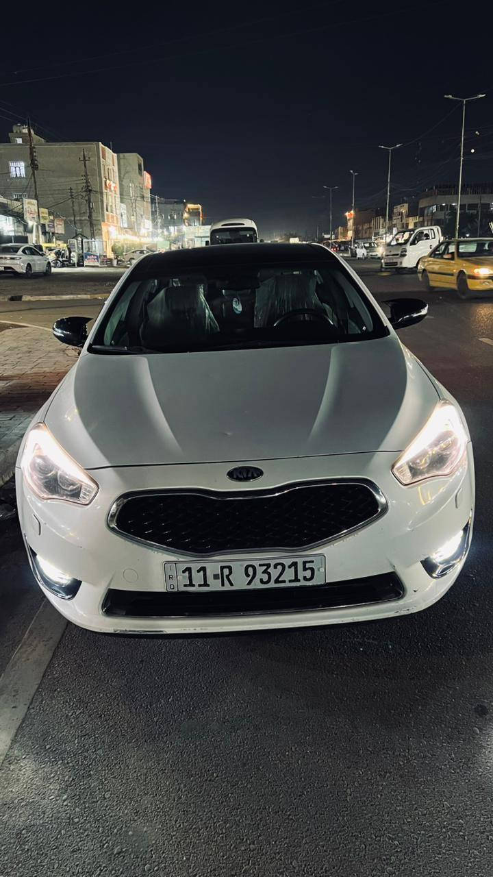 كيا كادينزا ٢٠١٤ فول مواصفات خاصه حته رادا مرايات 
 جابيه
سيارة كفاله من دعاميه إلى دعاميه 
تخم تاير جديد 
تبريد ثلج 
صدر أمامي جديد 
بنوراما 
داخل Vap
زراكات دعاميه
محرك كير كفالة 
مكاني بغداد 
سعر ١٧٣ وبيه مجال بسيط 
***********
***********
