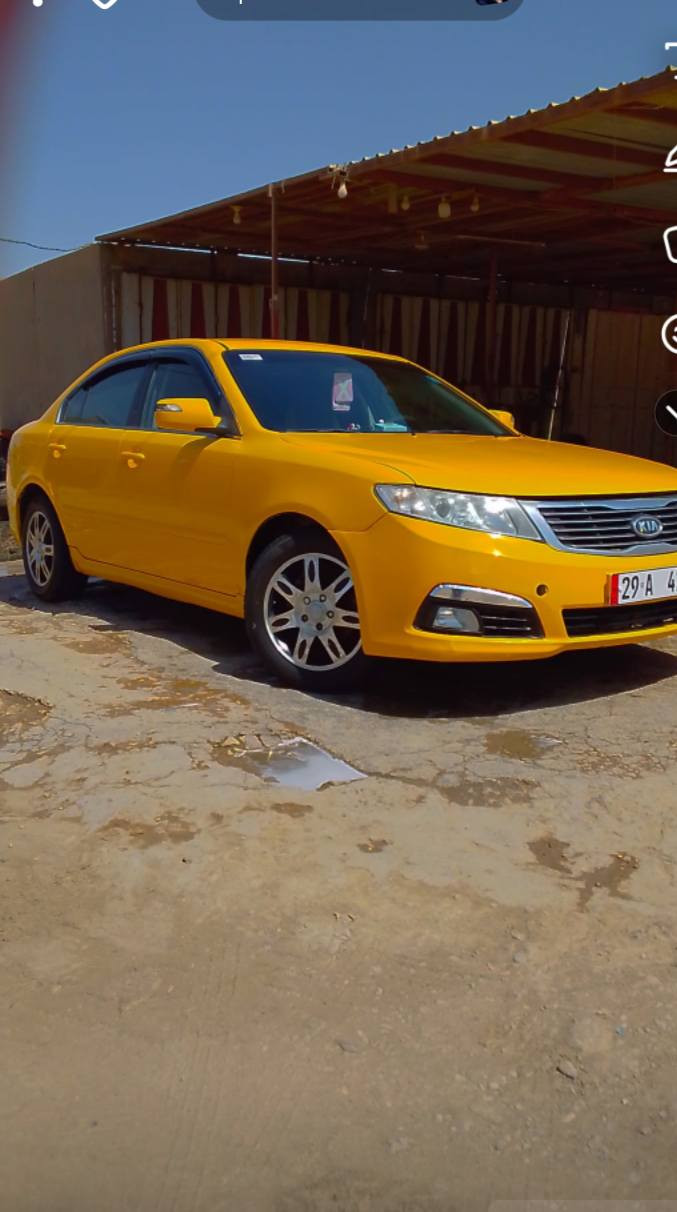 سلام عليكم ابتما 2010ورد امريكي حادث بس جاملغ جيهت السايق حداديه محرك كير تبريد تخم تاير محرك برغي  مامفتوح بيه مكان الحمزه الشرقي السعر 115وبيه مجال *********** الطبين خاص مااجاوب غاز بانزين
