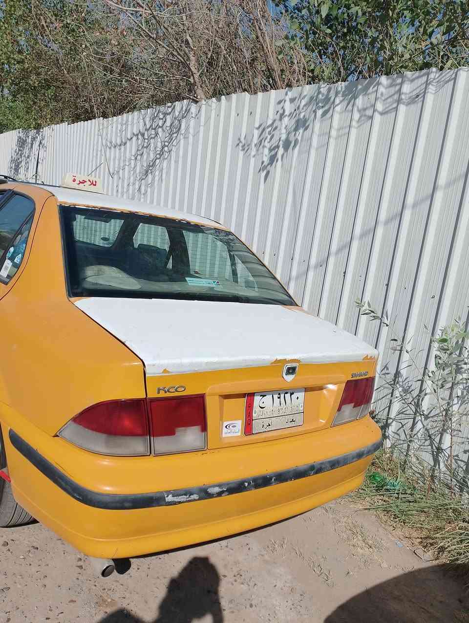 يا الله السلام عليكم 
سمند مديل 10سياره نضيفه كير مكينه تبريد مكفول بيهة فقط بنيد تعبان بلادي جواهة تخم تاير جديد سيارة مال بيت عليهة غرامه 300 الف رقم بغداد عارضهة ب33  والغرامه عليه رقم الهاتف ***********
